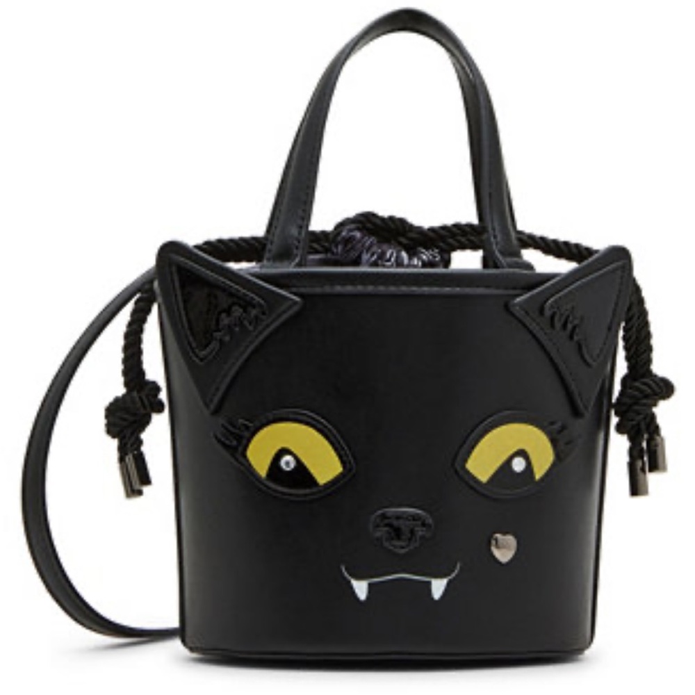 Betsy Johnson Kitsch Gimmie Cat Bucket Bag